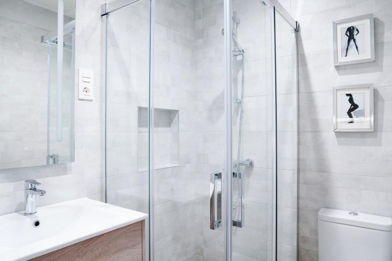 Apartaments La Rambla - La Pelu - 2 Persones Cornudella de Montsant ภายนอก รูปภาพ