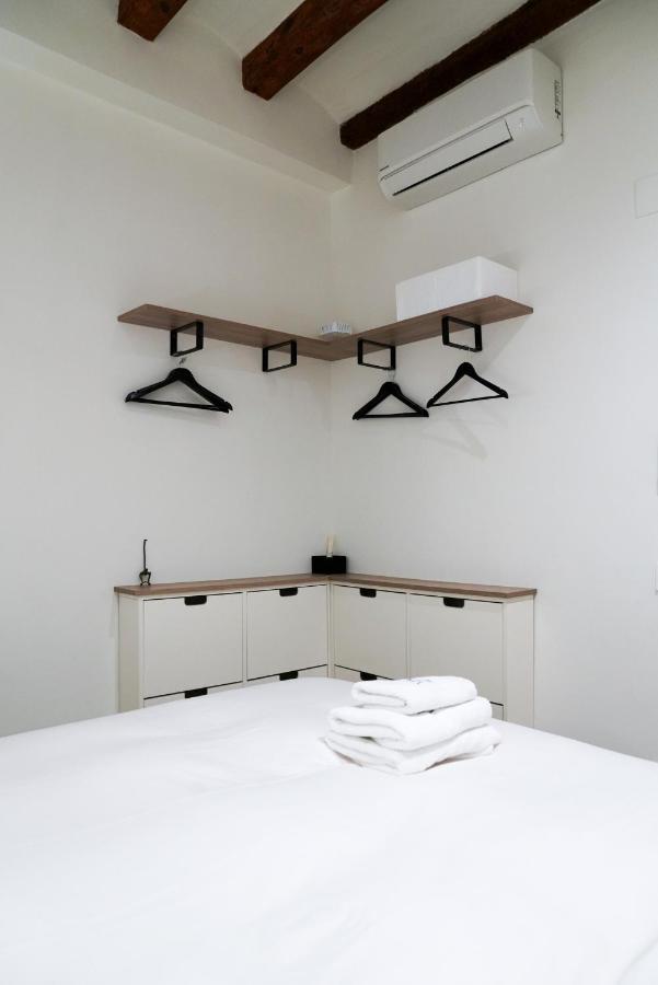 Apartaments La Rambla - La Pelu - 2 Persones Cornudella de Montsant ภายนอก รูปภาพ