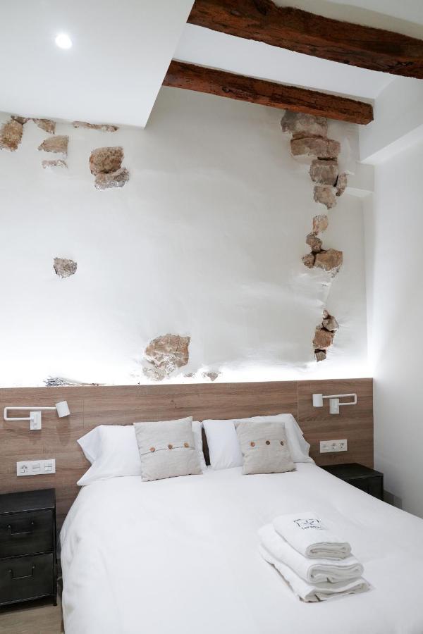 Apartaments La Rambla - La Pelu - 2 Persones Cornudella de Montsant ภายนอก รูปภาพ