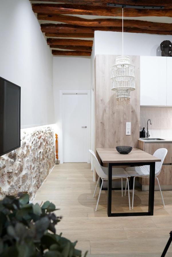Apartaments La Rambla - La Pelu - 2 Persones Cornudella de Montsant ภายนอก รูปภาพ