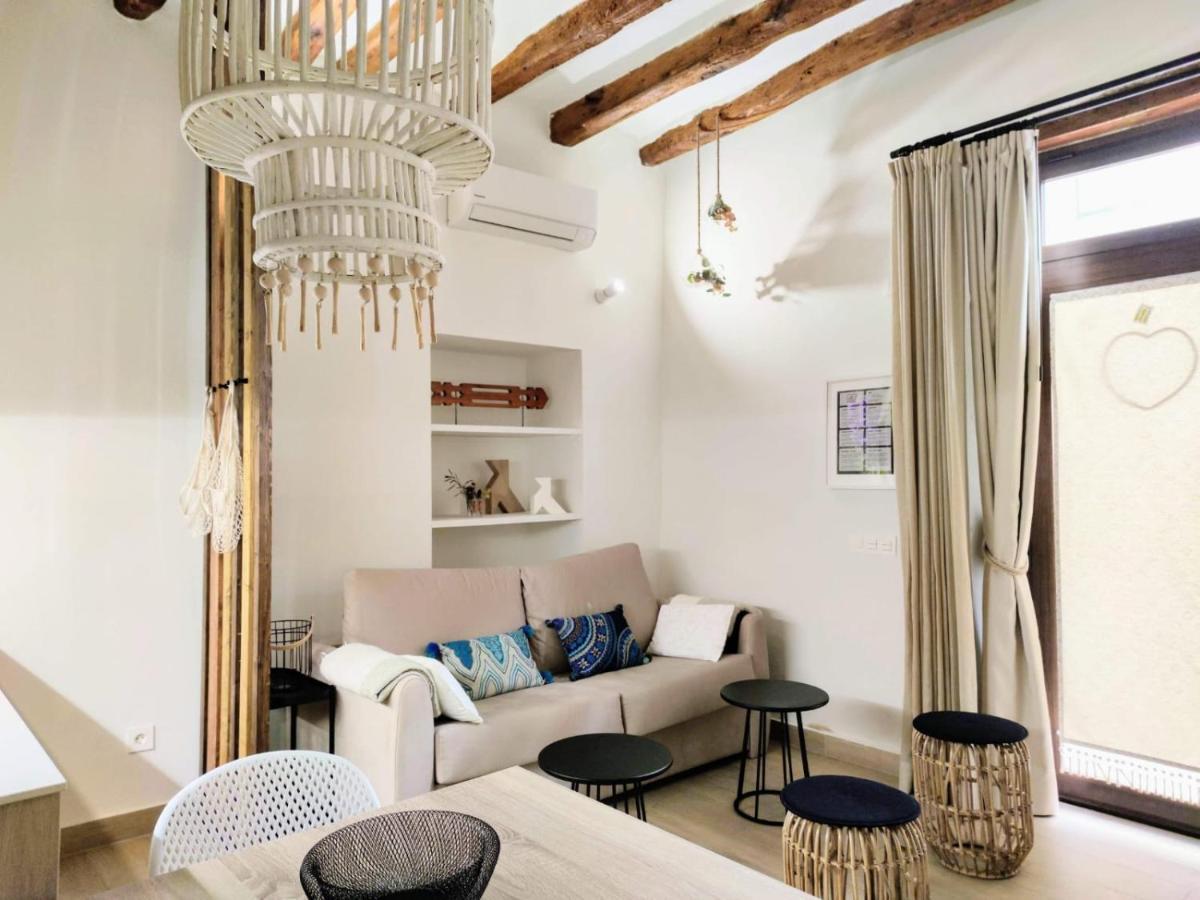 Apartaments La Rambla - La Pelu - 2 Persones Cornudella de Montsant ภายนอก รูปภาพ